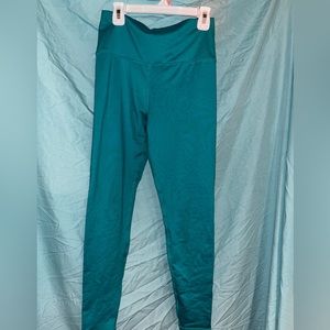 Pretty turquoise leggings